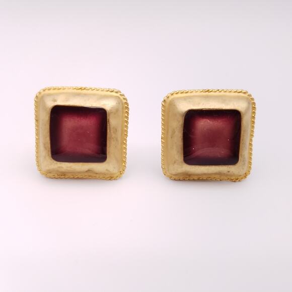 Vintage Square Clip On Earrings Gold Tone Matte Rope Border Red Enamel 90s - Picture 1 of 5